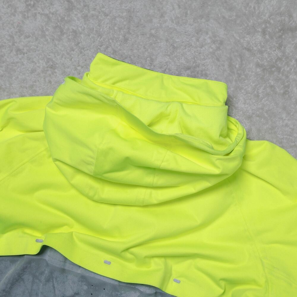 Nike Shield Flash Reflective Running Jacket Gray … - image 8